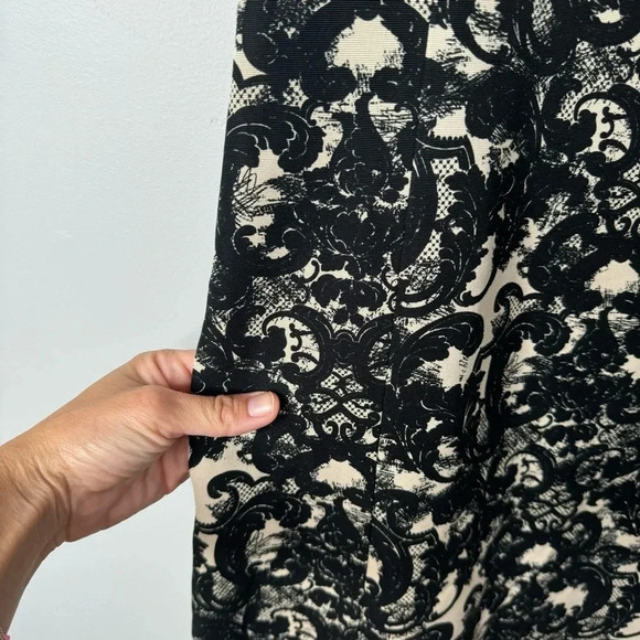 Miss Wu Silk Blend Navy Blue Black Off White Lace Print Short Sleeve Mini Dress - Picture 7 of 15